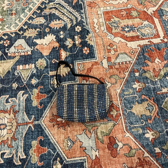 Small jewel bag!! - Picture 1 of 5